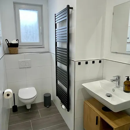 - 4 Pers - 24h Self Check-in - Verkehrsanbindung Апартаменты Зигбург