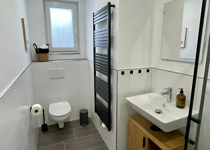 - 4 Pers - 24h Self Check-in - Verkehrsanbindung アパート ジークブルク