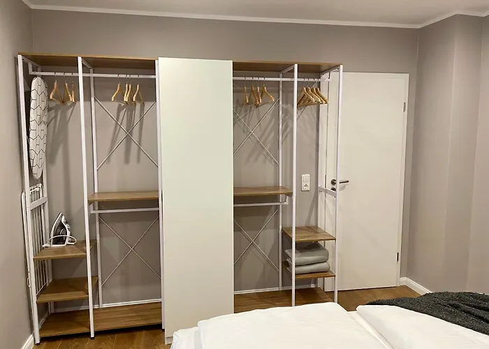 - 4 Pers - 24h Self Check-in - Verkehrsanbindung アパート ジークブルク