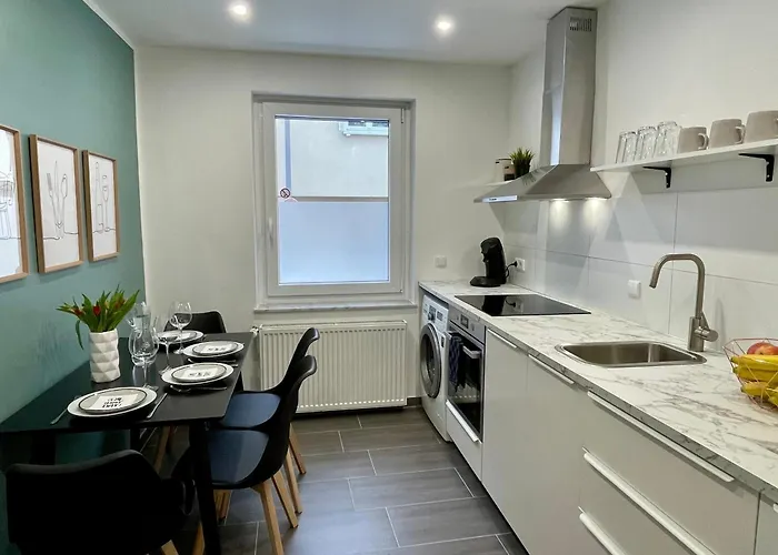 - 4 Pers - 24h Self Check-in - Verkehrsanbindung *